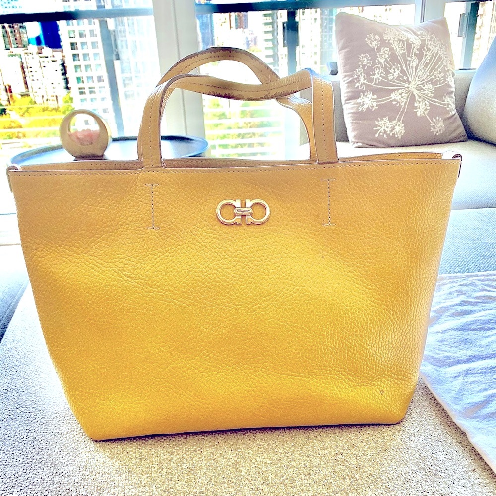Ferragamo leather bag citrus yellow